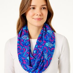 Lilly Pulitzer Riley Infinity Loop Scarf – Brewster Blue Reel Me In Print